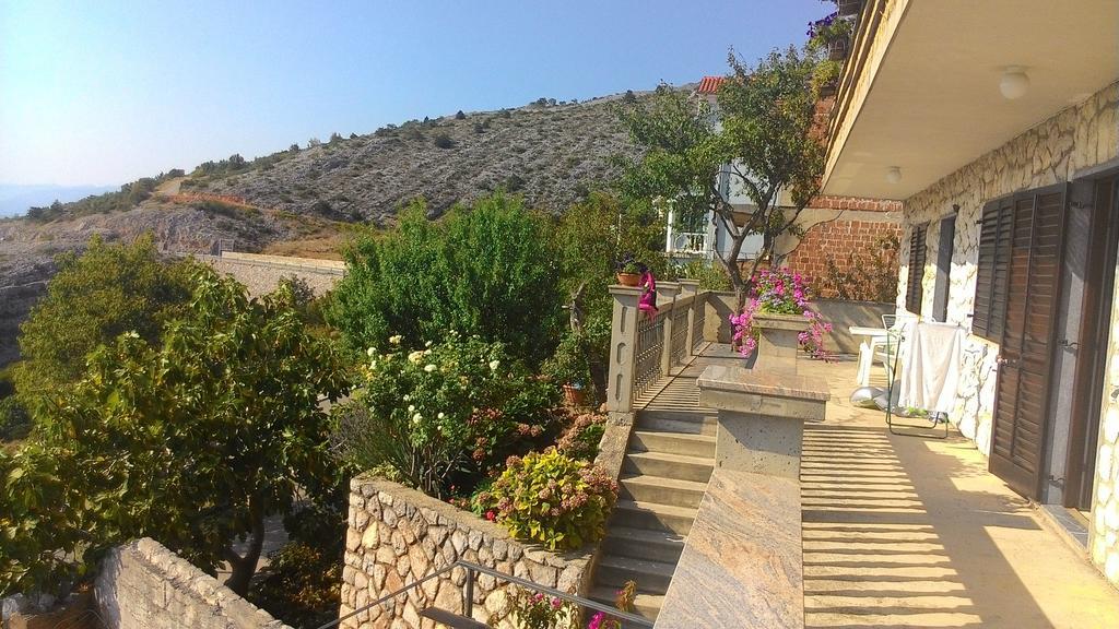 Apartment And Rooms Busa 3 Senj  Kamer foto