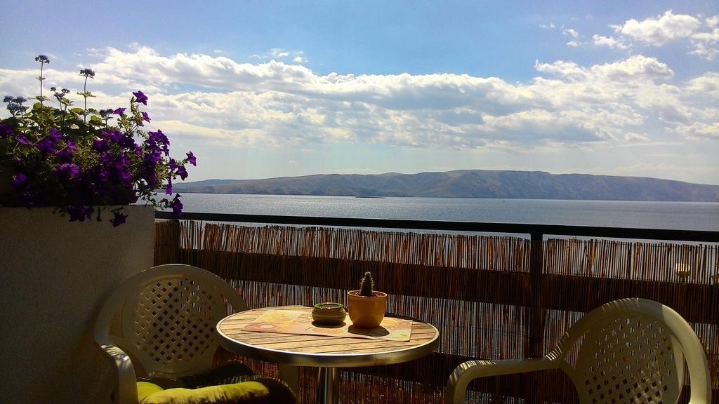 Apartment And Rooms Busa 3 Senj  Kamer foto